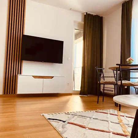 Apartment Bulevar B